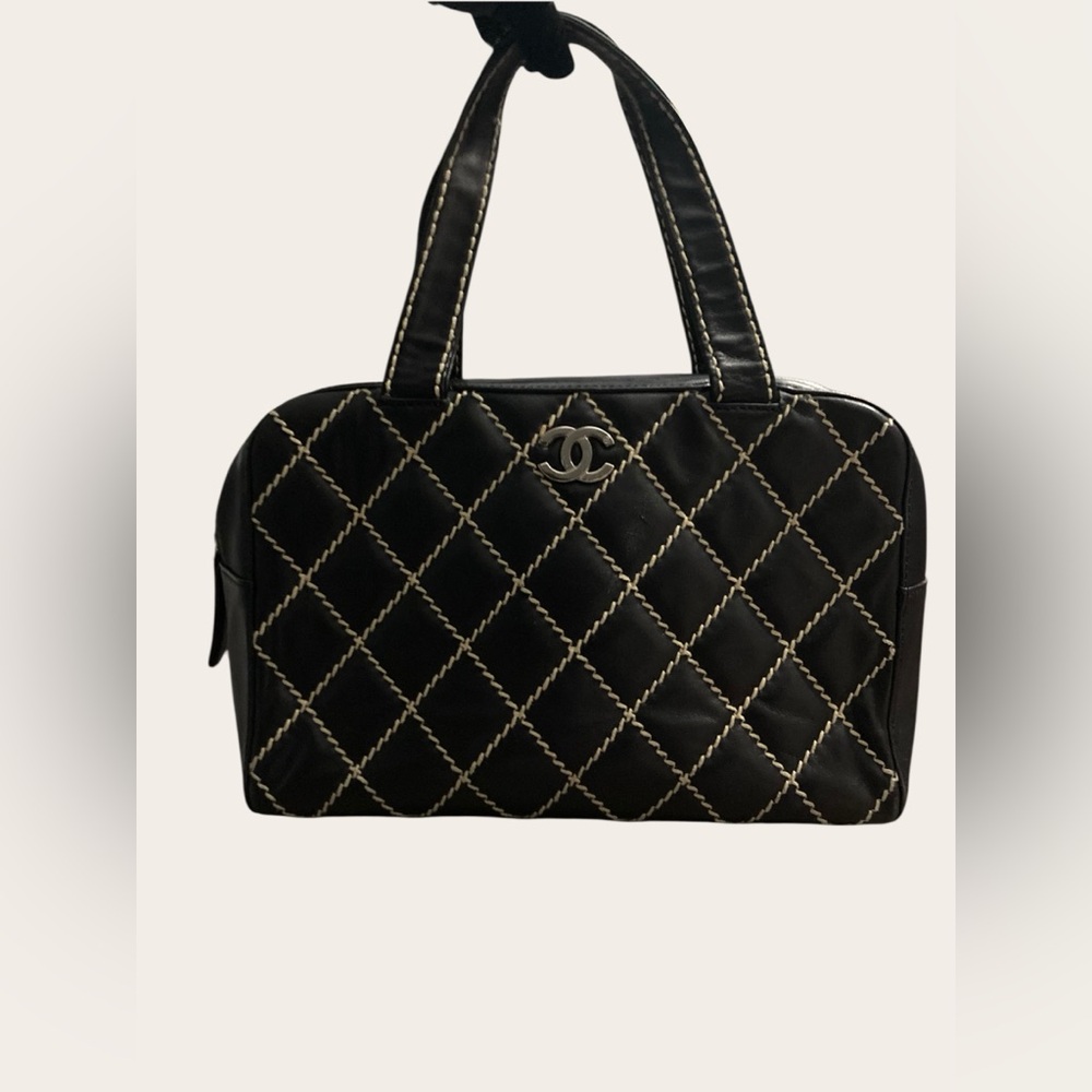 Black Bowler Satchel Bag
